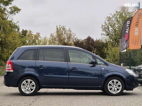 Opel Zafira 2011 - фото 22