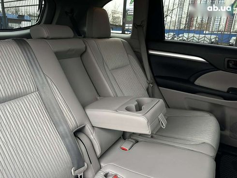 Toyota Highlander 2014 - фото 25