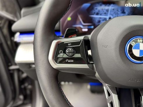 BMW i5 2023 - фото 30