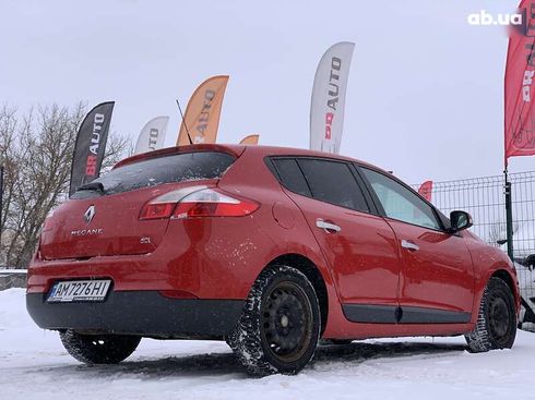 Renault Megane 2010 - фото 15