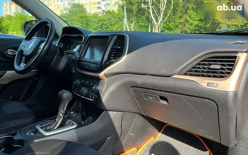 Jeep Cherokee 2016 - фото 10