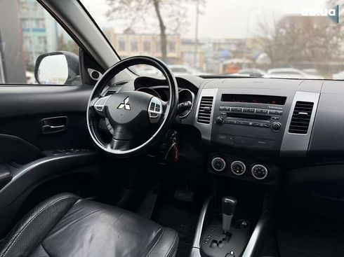 Mitsubishi Outlander 2007 - фото 11