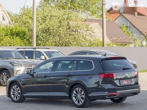 Volkswagen Passat 2019 - фото 6