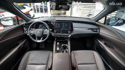 Lexus RX 2023 - фото 8