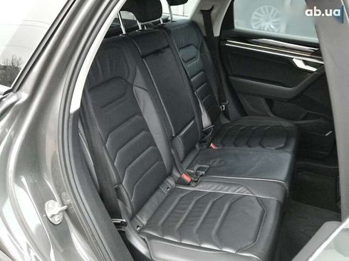 Volkswagen Touareg 2021 - фото 15