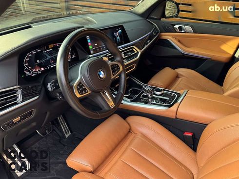 BMW X7 2022 - фото 16