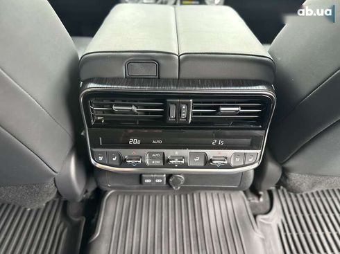 Toyota Land Cruiser 2021 - фото 18