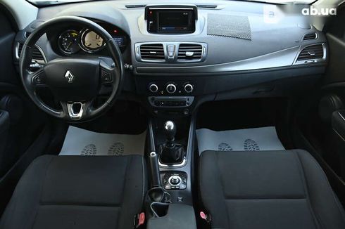 Renault Megane 2013 - фото 27