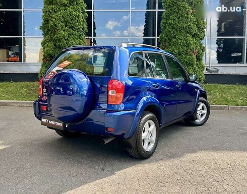 Toyota RAV4 2003 - фото 4