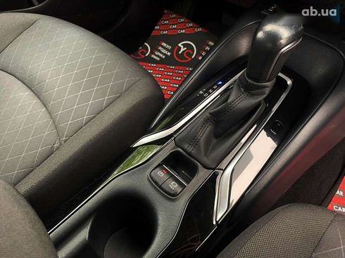 Toyota Corolla 2020 - фото 29