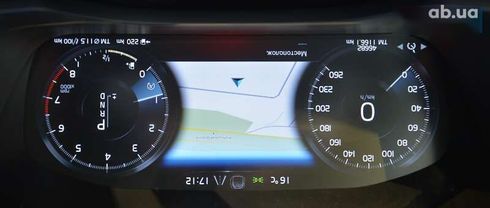 Volvo XC60 2018 - фото 25