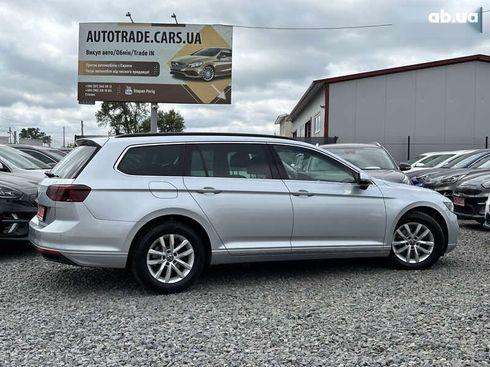 Volkswagen Passat 2022 - фото 11
