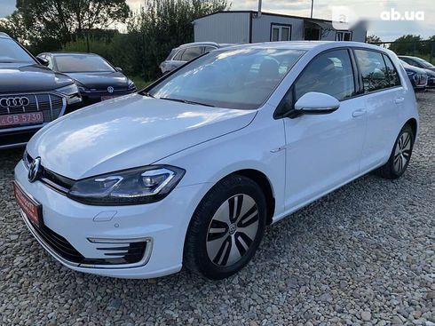 Volkswagen e-Golf 2020 - фото 7