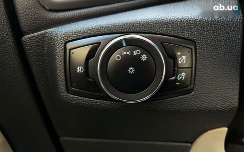 Ford EcoSport 2019 - фото 17