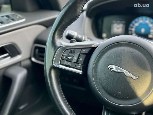 Jaguar F-Pace 2017 - фото 26