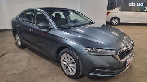 Skoda Octavia 2021 - фото 6