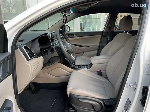 Hyundai Tucson 2019 - фото 16