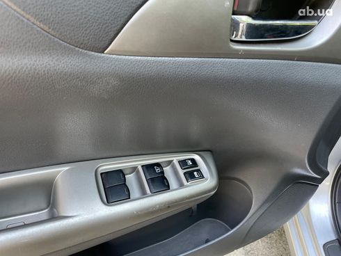 Subaru Impreza 2011 серый - фото 21
