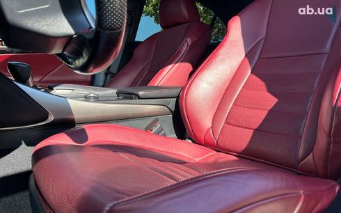 Lexus IS 2017 - фото 9