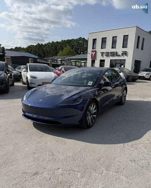 Tesla Model 3 2024 - фото 6