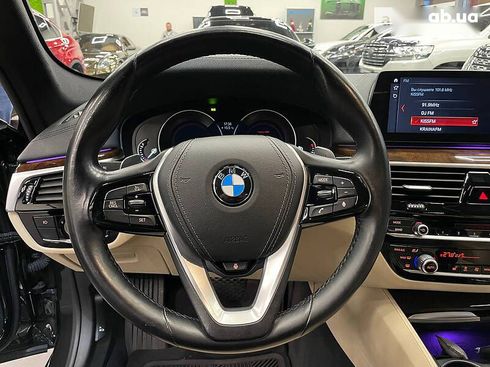 BMW 540 2017 - фото 22