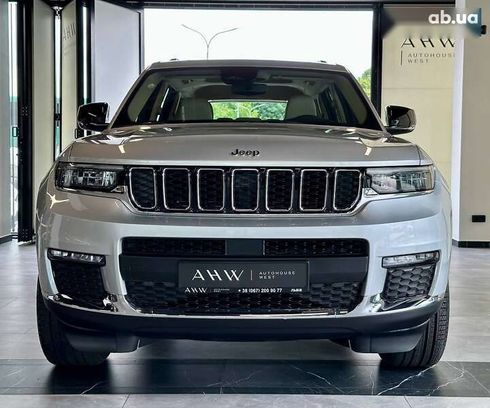 Jeep Grand Cherokee 2022 - фото 3
