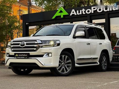 Toyota Land Cruiser 2017 - фото 5