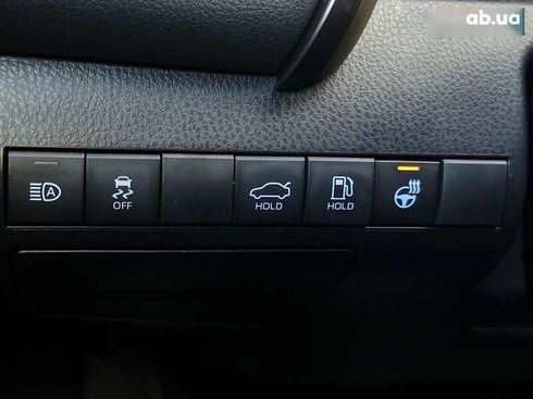 Toyota Camry 2021 - фото 14