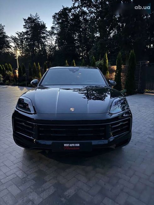 Porsche Cayenne Coupe 2023 - фото 2