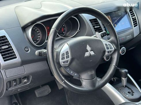 Mitsubishi Outlander XL 2007 - фото 16