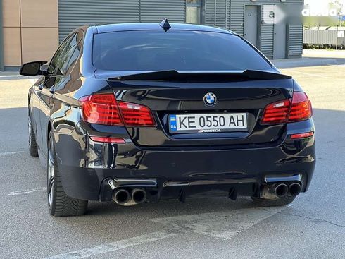 BMW 5 серия 2016 - фото 25
