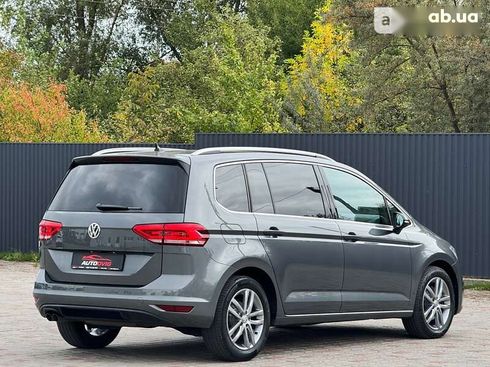 Volkswagen Touran 2019 - фото 4