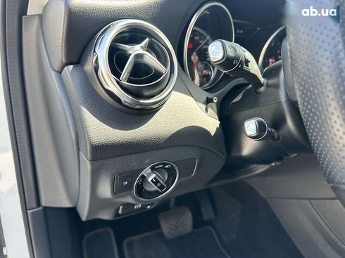 Mercedes-Benz GLA-Класс 2019 - фото 11