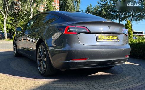 Tesla Model 3 2020 - фото 5