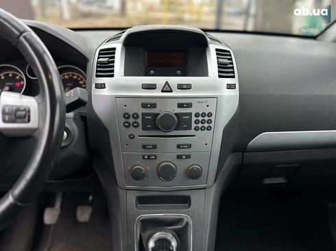 Opel Zafira 2012 - фото 23