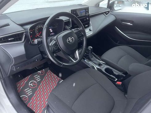 Toyota Corolla 2020 - фото 16