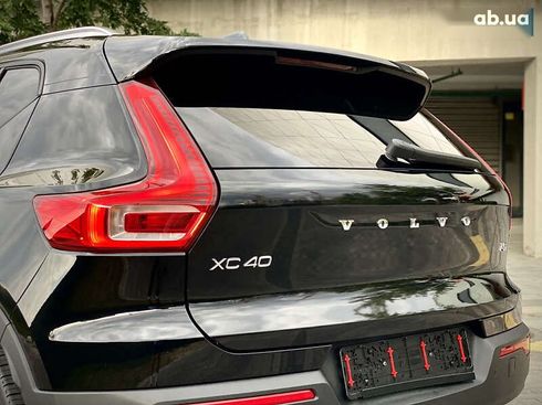 Volvo XC40 2020 - фото 8