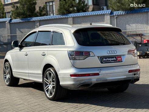 Audi Q7 2006 серый - фото 5