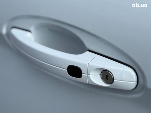 Ford C-Max 2013 белый - фото 9