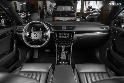 Skoda Superb 2020 - фото 29