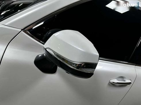 Lexus LX 2022 - фото 26