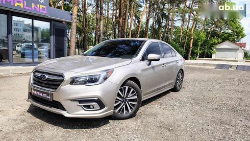 Subaru Legacy 2017 - фото 3