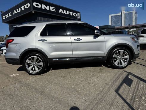 Ford Explorer 2018 - фото 6
