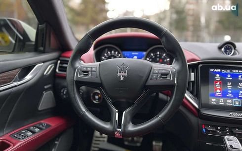 Maserati Ghibli 2019 - фото 22