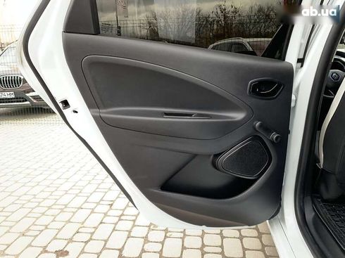 Renault Zoe 2020 - фото 27