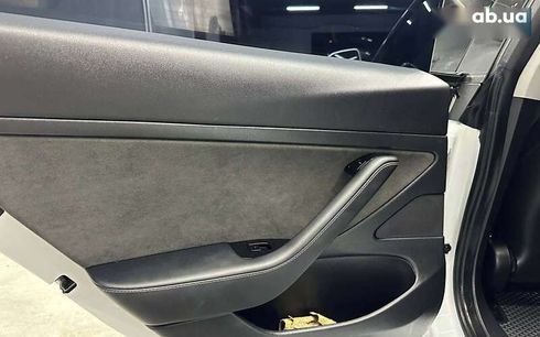 Tesla Model 3 2019 - фото 16