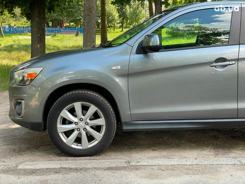 Mitsubishi Outlander 2015 серый - фото 16