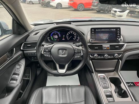 Honda Accord 2020 серый - фото 25