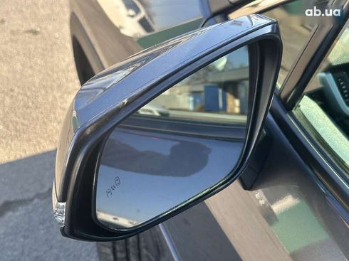 Toyota RAV4 2019 - фото 14
