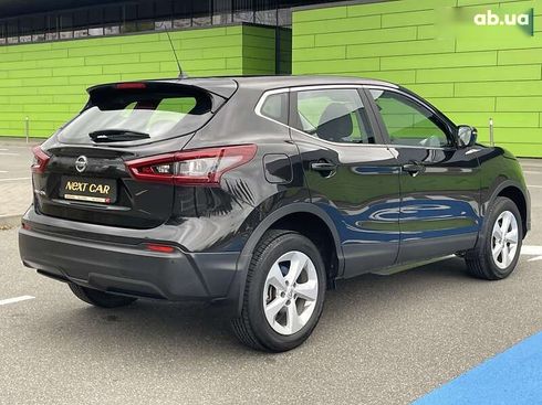 Nissan Qashqai 2021 - фото 11
